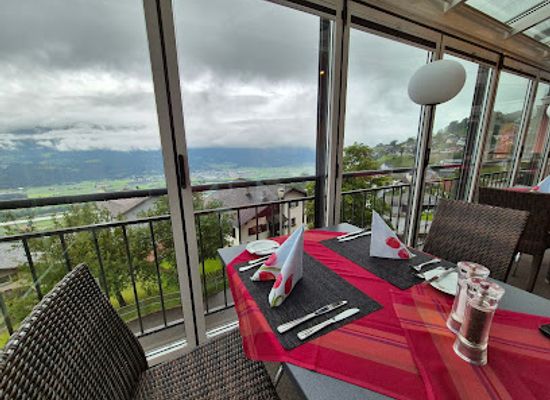 liechtenstein/gnalp-trail/bar/hotel-restaurant-kulm