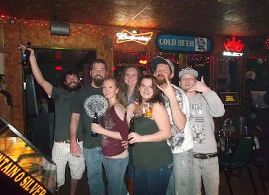 missouri/missouri-rhineland/bar/maggie-s-over-the-creek