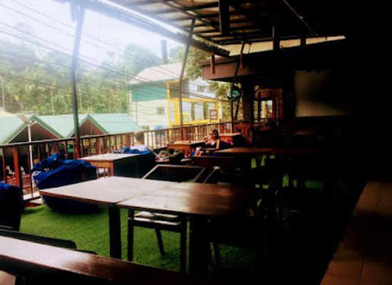 sri-lanka/ella/bar/udayanga-pub-ceylon