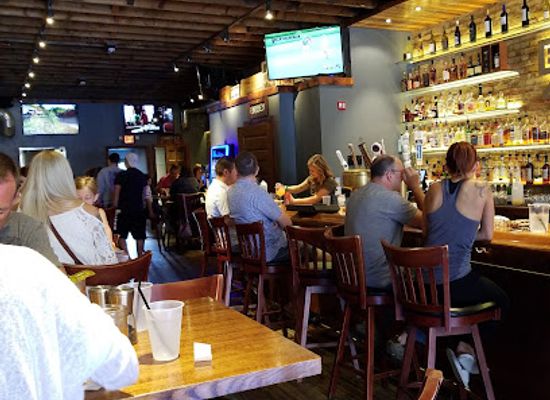wisconsin/oshkosh/bar/bar-430