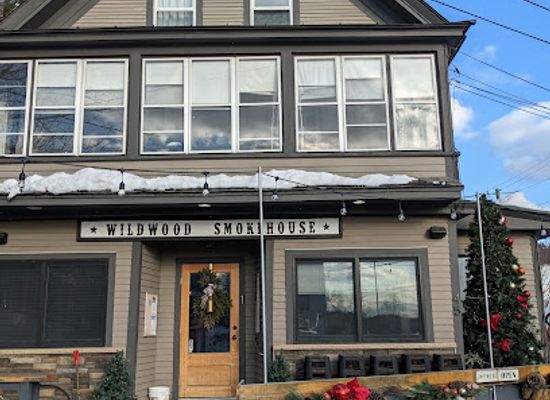 new-hampshire/dartmouth-lake-sunapee/bar/wildwood-smokehouse