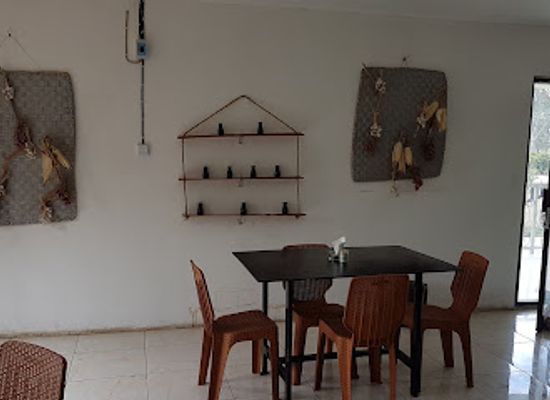 timor-leste/aileu/bar/fijja-restaurant-bar