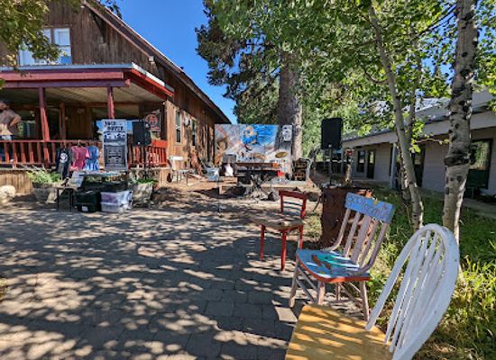 idaho/payette-lake/bar/crusty-s-pizza