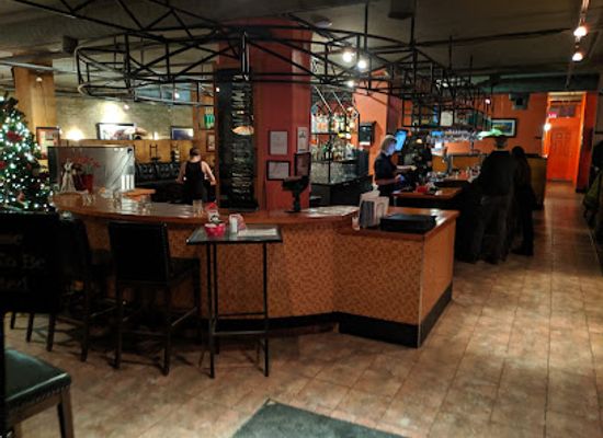 canada/prairies/bar/hermanos-restaurant-wine-bar