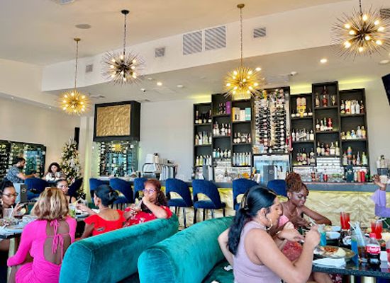 guyana/demerara-mahaica/bar/bistro-wine-champagne-bar
