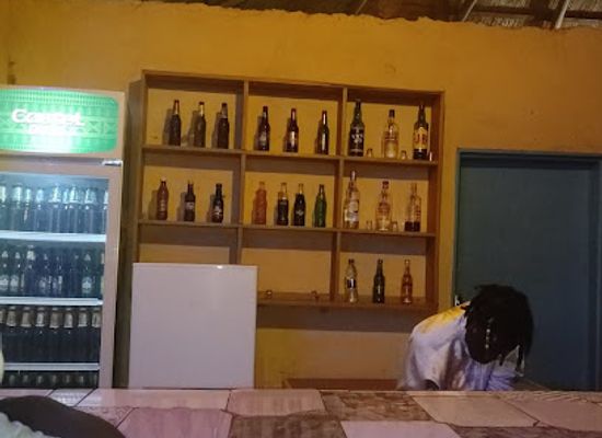 malawi/lake-malawi/bar/aldwin-club