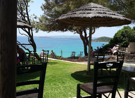 greece/kefalonia/bar/white-rocks-beach-pool-bar