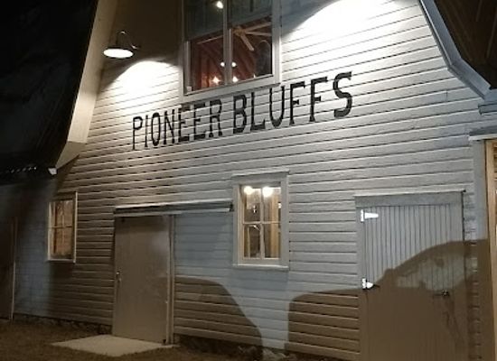 kansas/bluestem-pasture/bar/pioneer-bluffs