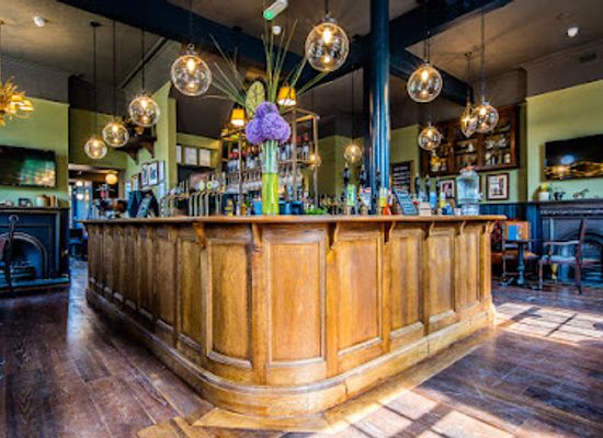 united-kingdom/south-east-england/bar/trinity-arms