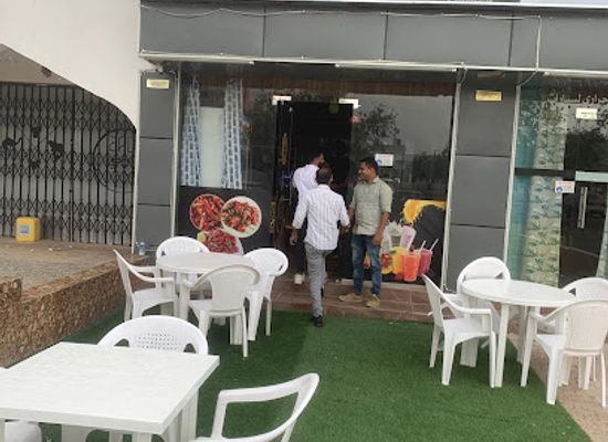 oman/ash-sharqiyah-north-governorate/bar/shati-cafe