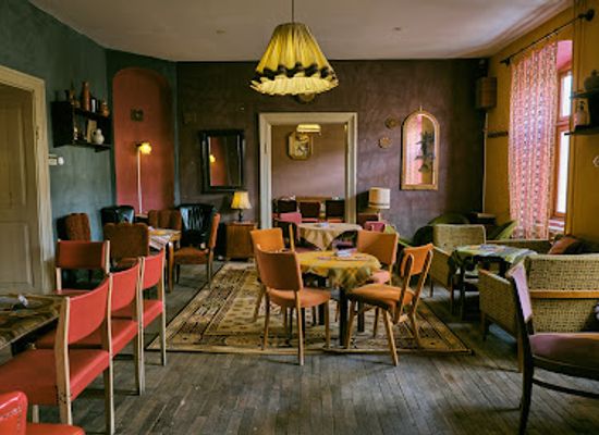 hungary/mecsek/bar/cooltour-cafe