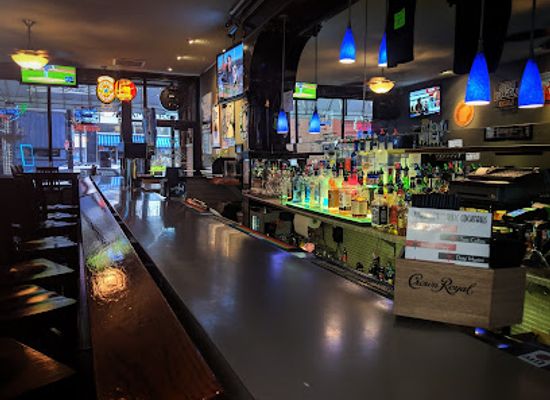 wisconsin/la-crosse/bar/thrunie-s