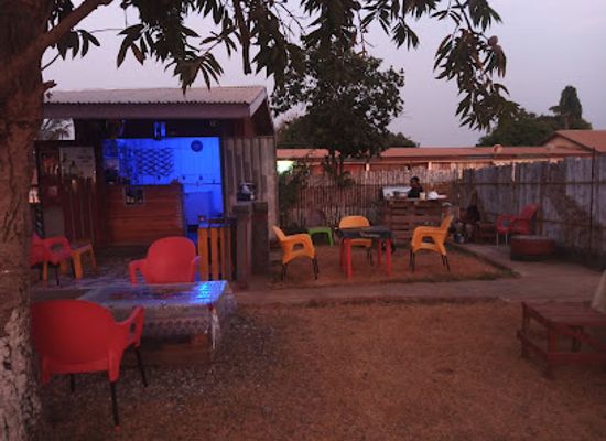ghana/bono-region/bar/v8-pub