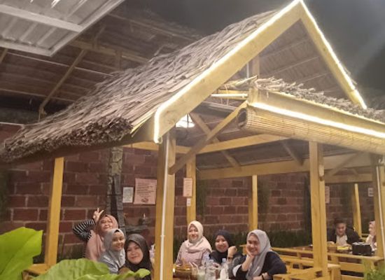 indonesia/west-sulawesi/bar/agita-karaoke