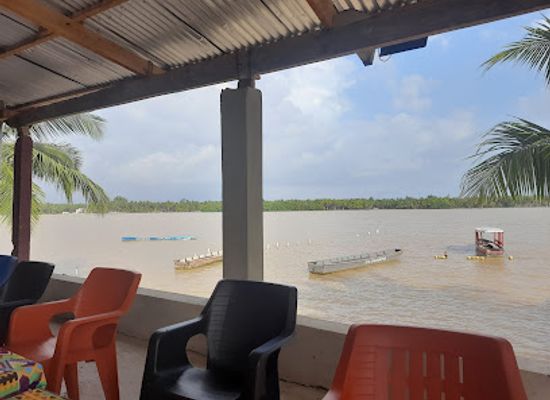 cote-d-ivoire/assinie/bar/tarpon