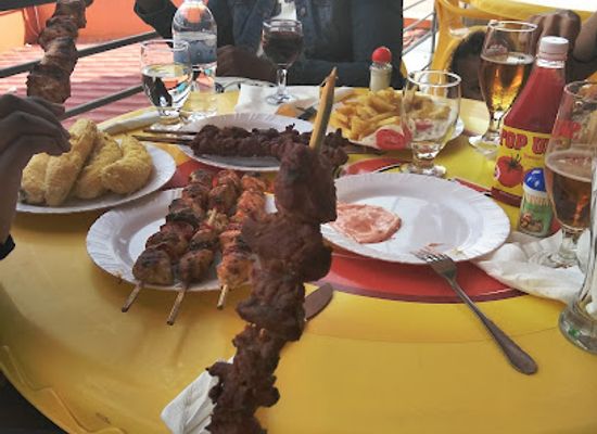 rwanda/volcanoes-national-park/bar/ten-to-two-chez-mutabazi