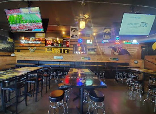 iowa/southwest-iowa/bar/hawk-heaven-tavern