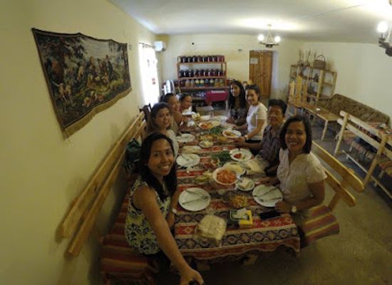 armenia/noravank-monastery/bar/wine-house-mher