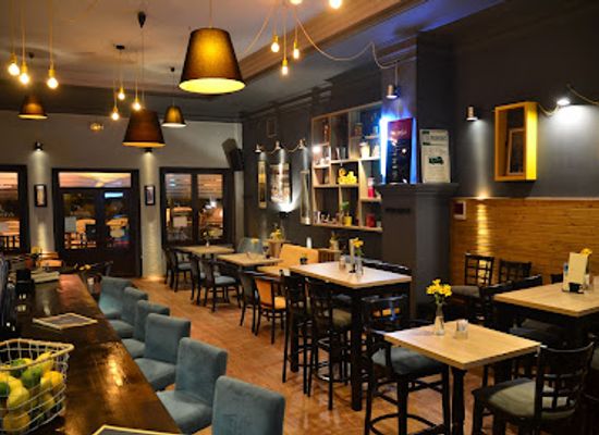 romania/fagaras-mountains/bar/bricks-brasserie-cafe