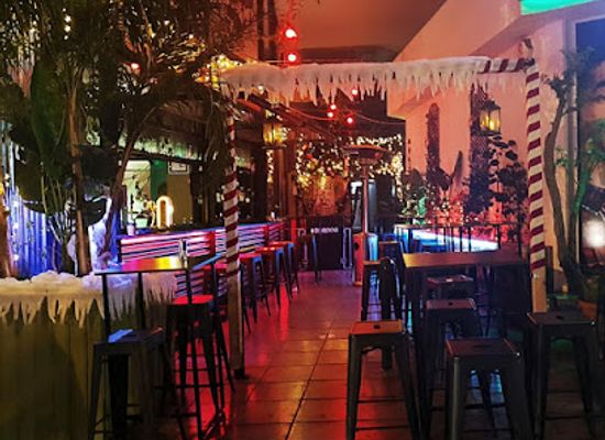 cyprus/morphou-bay/bar/seven-monkeys-the-bar