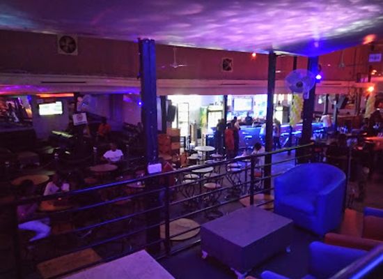uganda/kampala/kololo/bar/f-a-m-e-lounge