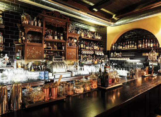 czechia/prague/new-town/bar/hemingway-bar