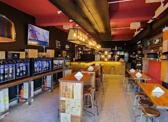 argentina/patagonia/bar/patagonia-wine-bar