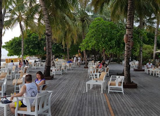maldives/shaviyani-atoll/bar/water-s-edge