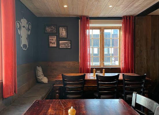 norway/kvitfjell-ski-resort/bar/fjoset-restaurant-bar