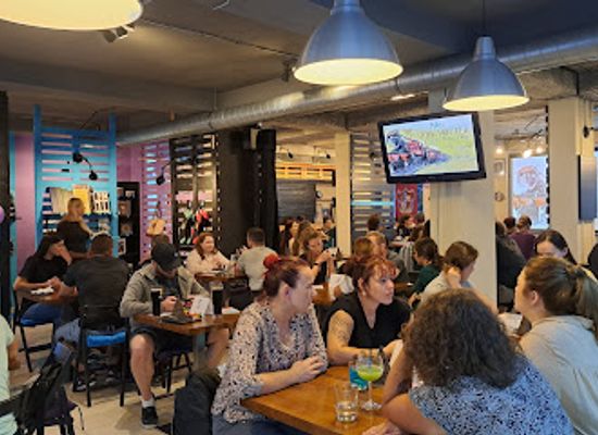slovakia/bratislava/ruzinov/bar/mystery-pub