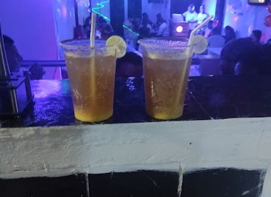 ecuador/manta/bar/kaluma-club