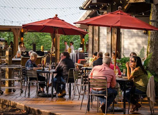 tennessee/duck-river-valley/bar/dancing-bear-appalachian-bistro