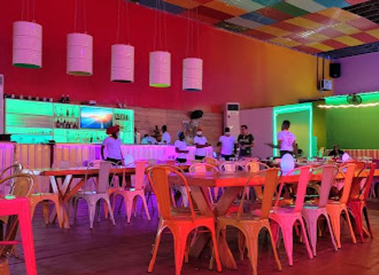 guinea/lola-region/bar/favela