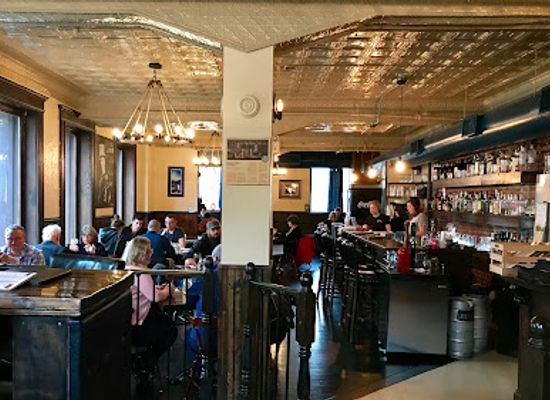 canada/avalon-peninsula/bar/bernard-stanley-gastropub