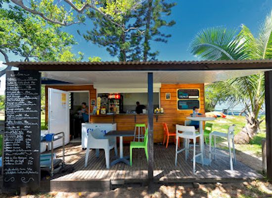 new-caledonia/bourail/bar/l-alizee-snack-and-bar