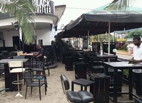 cameroon/tiko-beach/bar/black-white-sensation-bastos