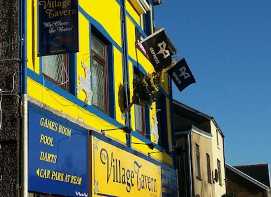 united-kingdom/west-glamorgan/bar/village-tavern