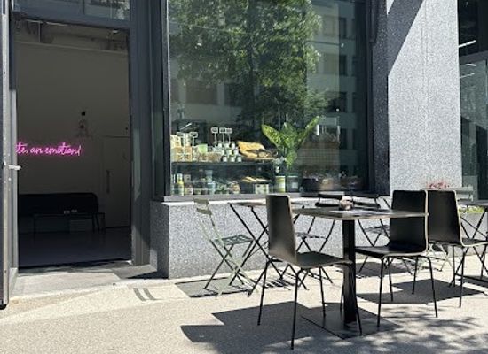switzerland/zurich/bar/via-del-gusto-28-italienischer-aperitif-frische-focaccia-in-zurich