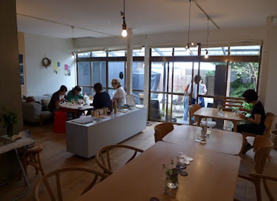 japan/naoshima-island/bar/apron-cafe