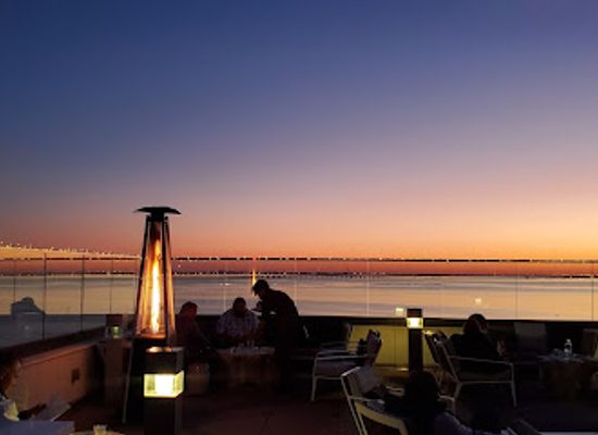 florida/tampa-bay-area/bar/rox-rooftop-bar