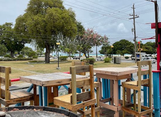 barbados/christ-church/bar/chattel-kitchen-bar-house