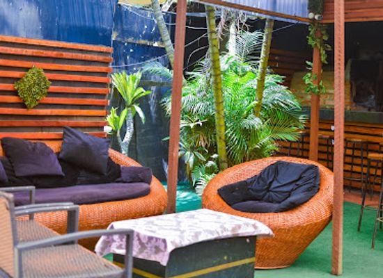 cameroon/coastal-region/bar/bambou-lounge
