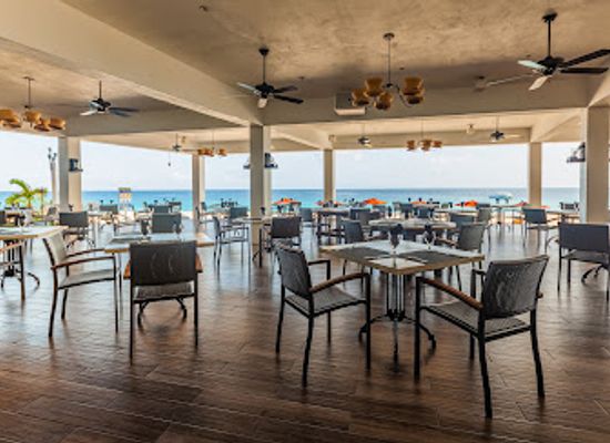 anguilla/meads-bay/bar/straw-hat-restaurant