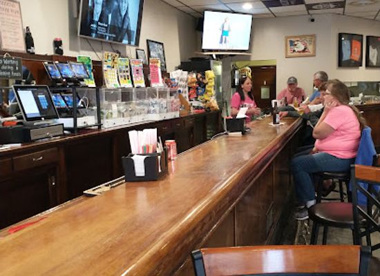 minnesota/central-lakes-region/bar/the-great-escape
