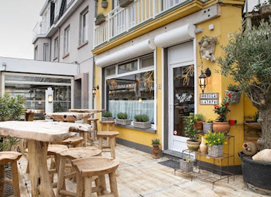 belgium/de-haan/bar/bodega-latapa