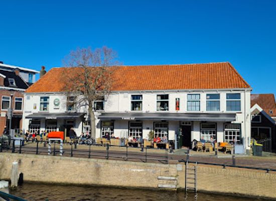 netherlands/friesland/bar/bar-t-ouwe-vat
