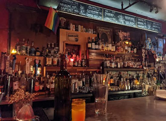 texas/austin/downtown-austin/bar/firehouse-lounge