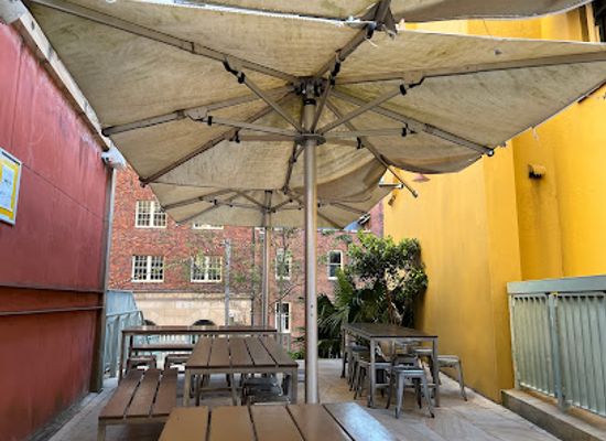 australia/sydney/the-rocks/bar/harts-pub