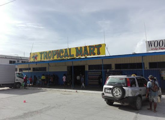 papua-new-guinea/east-new-britain/bar/tropical-supermarket