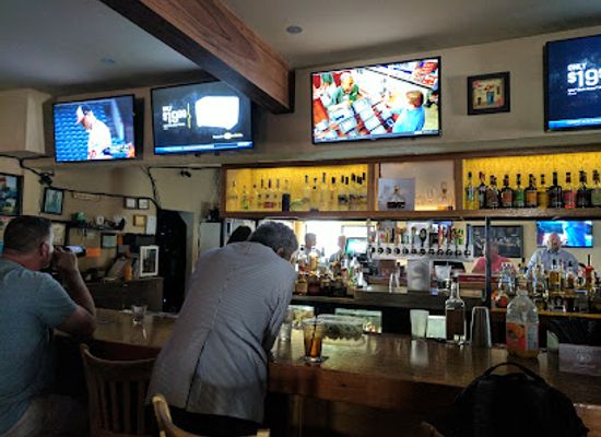 california/south-coast/bar/tiki-bar